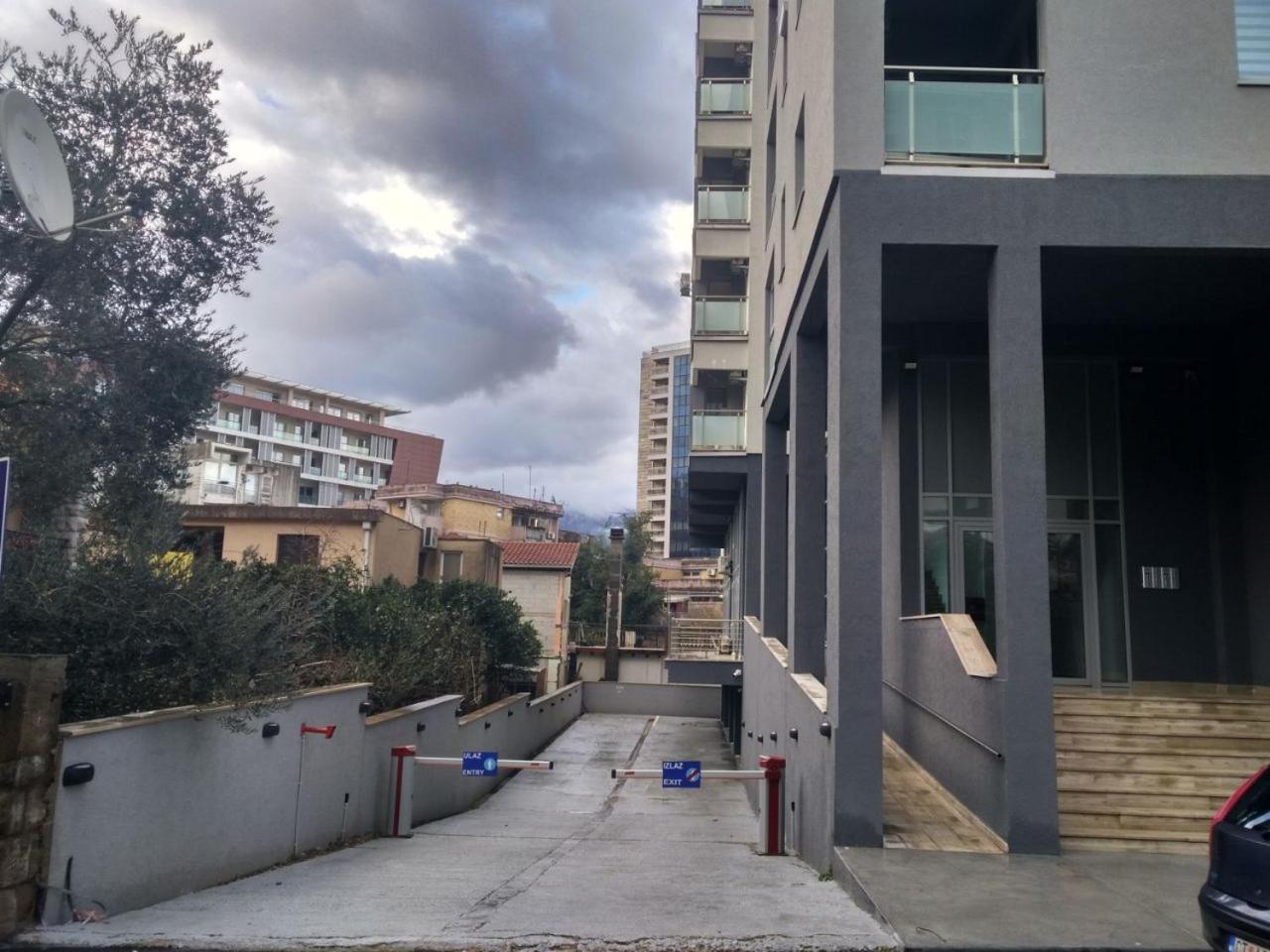 Ruzmarin Apartment Budva