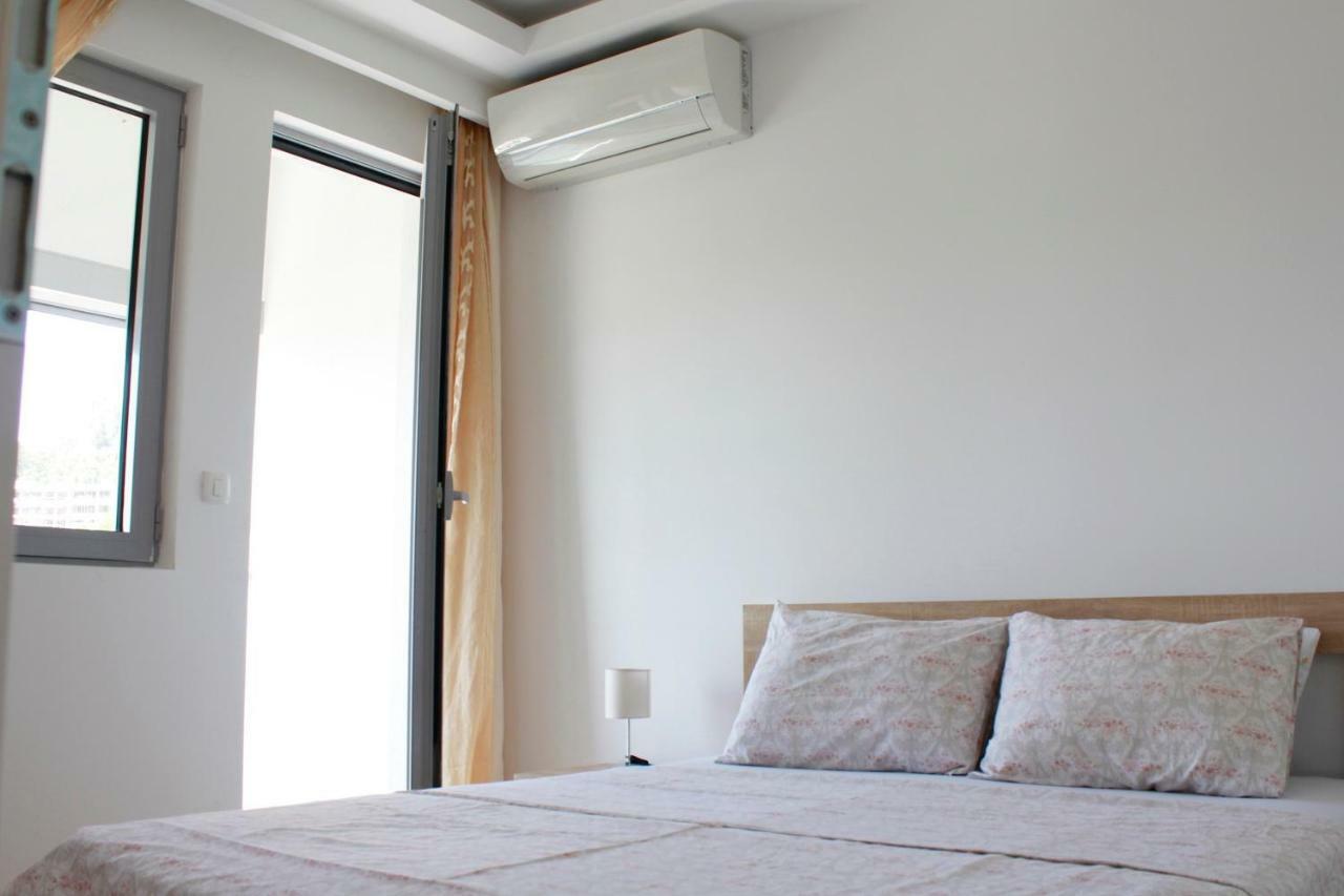 Apartment Ruzmarin Budva