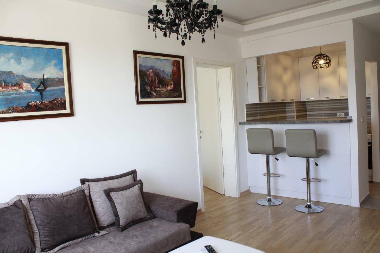 Ruzmarin Apartment *