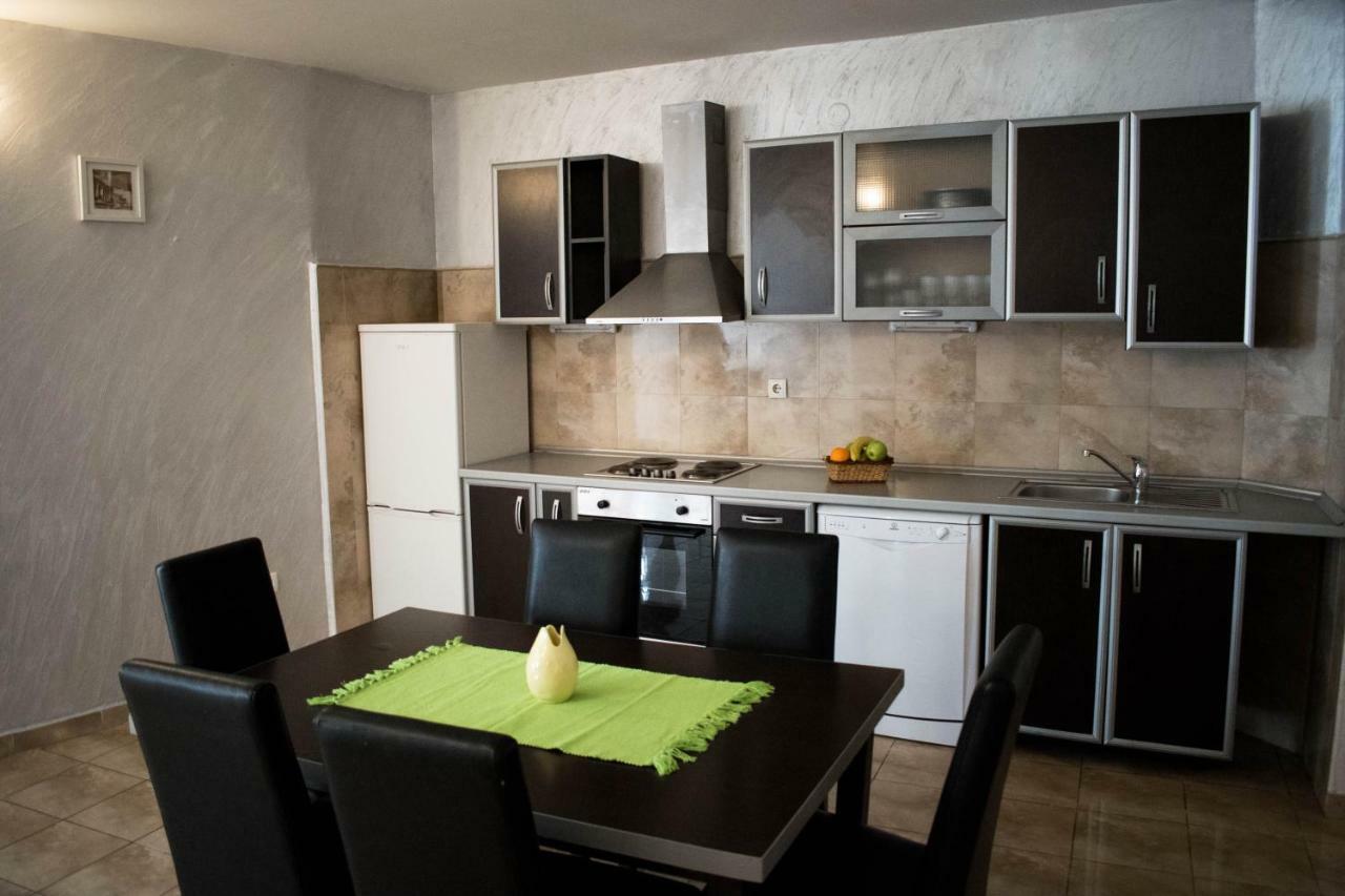 Apartament Ruzmarin *